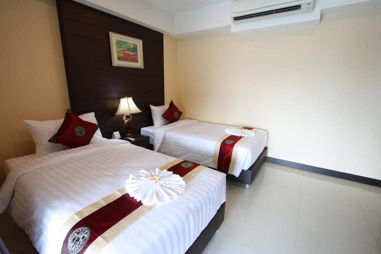 Valhalla Pattaya Hotel ジョムティエンビーチ エクステリア 写真