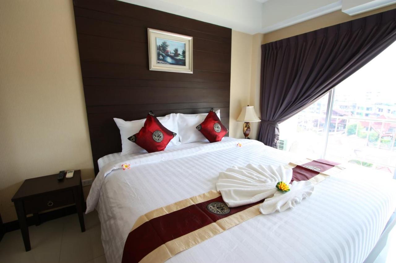 Valhalla Pattaya Hotel ジョムティエンビーチ エクステリア 写真