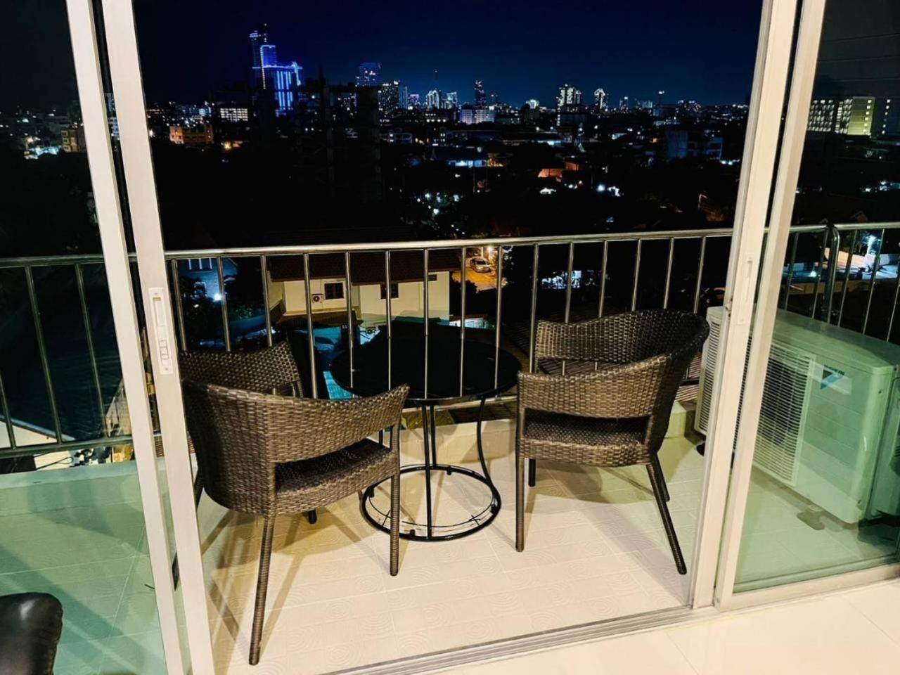 Valhalla Pattaya Hotel ジョムティエンビーチ エクステリア 写真