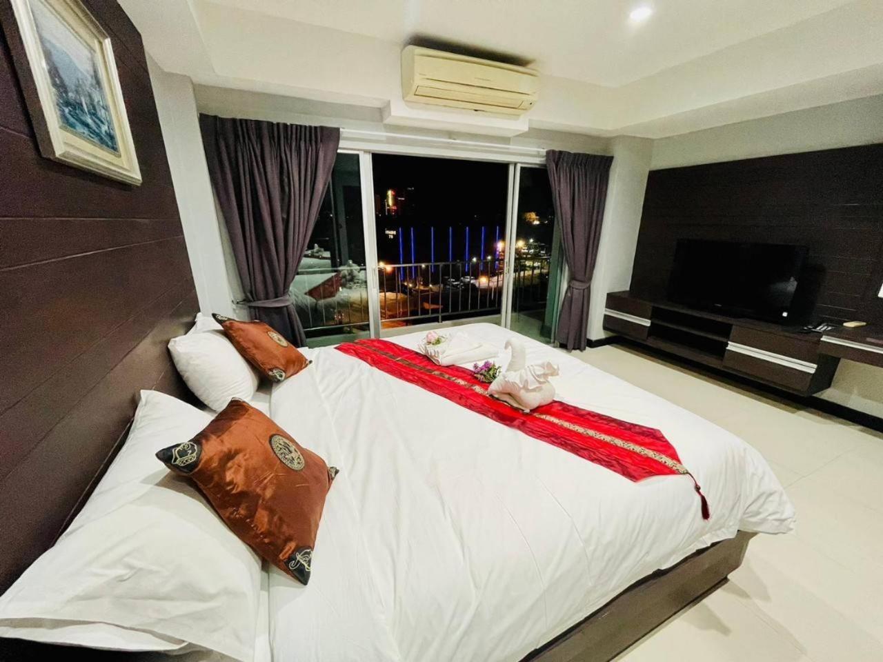 Valhalla Pattaya Hotel ジョムティエンビーチ エクステリア 写真